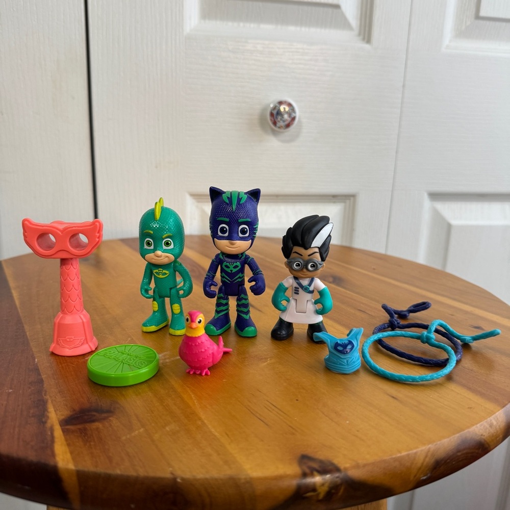 PJ Masks Catboy Gekko Romeo & various accessories‎ lot